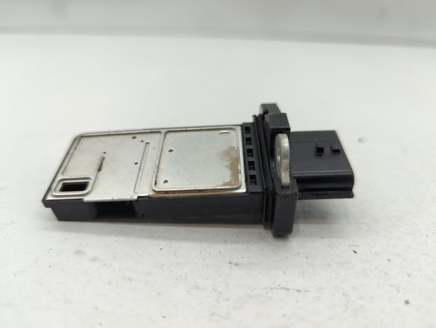 2014-2015 Infiniti Q50 Mass Air Flow Meter Maf - Oemusedautoparts1.com