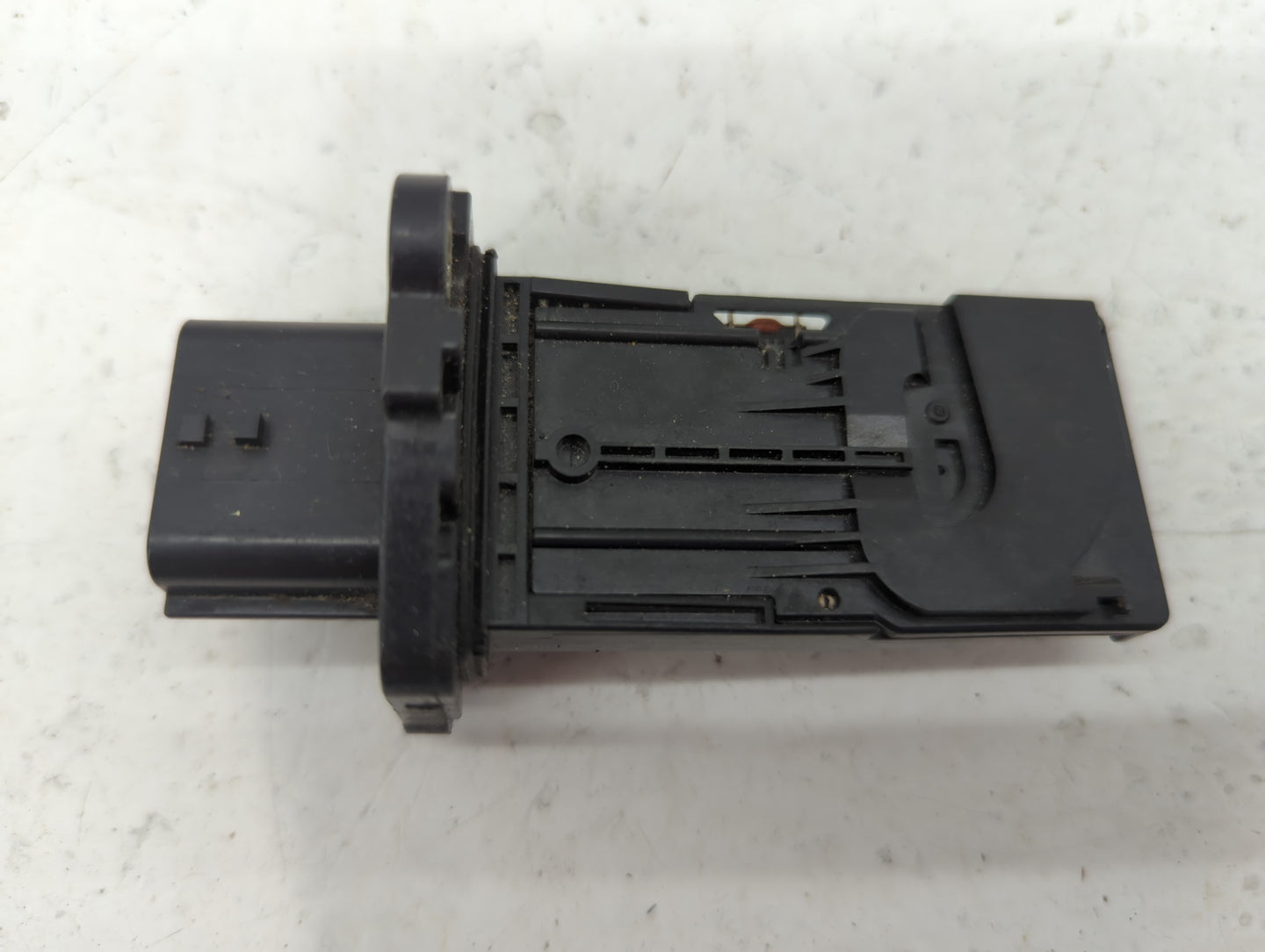 2015-2018 Infiniti Q50 Mass Air Flow Meter Maf - Oemusedautoparts1.com