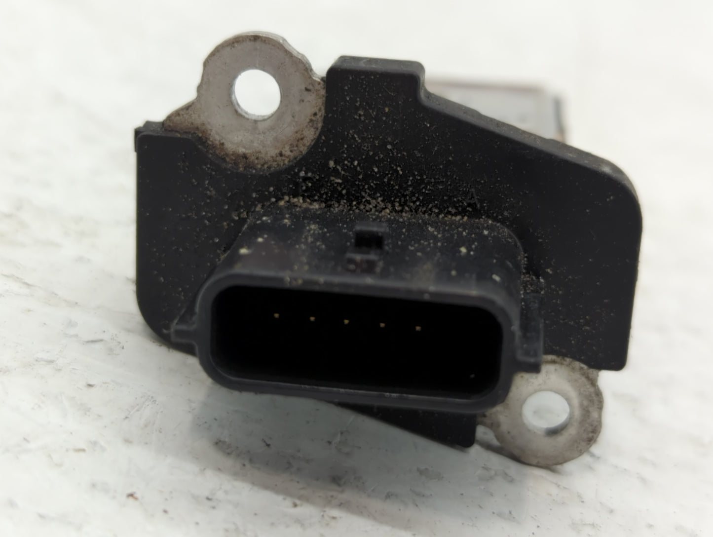 2014-2015 Infiniti Q50 Mass Air Flow Meter Maf - Oemusedautoparts1.com