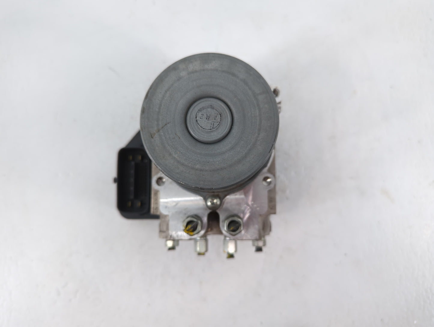2014-2015 Infiniti Q50 ABS Pump Control Module Replacement P/N:47660- 4GB1A Fits Fits 2014 2015 OEM Used Auto Parts - Oemuse