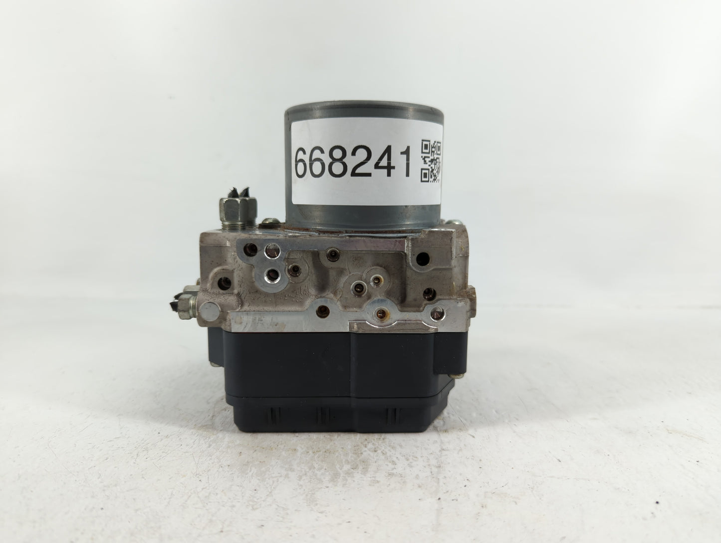 2014-2015 Infiniti Q50 ABS Pump Control Module Replacement P/N:47660- 4GB1A Fits Fits 2014 2015 OEM Used Auto Parts - Oemuse