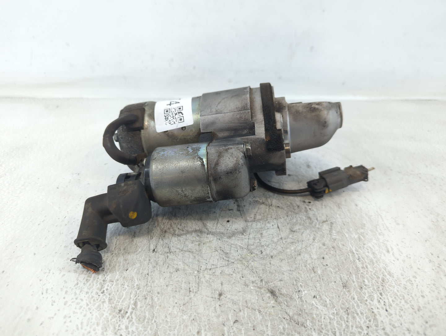 2014-2020 Infiniti Q50 Car Starter Motor Solenoid OEM P/N:S114-932C 12V 23300 E00E Fits OEM Used Auto Parts - Oemusedautopar