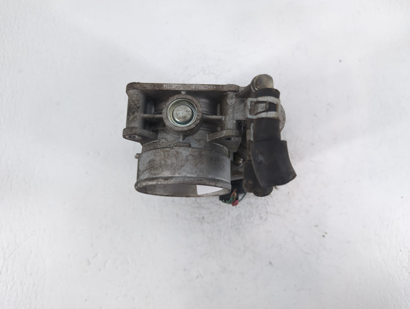 2014-2018 Infiniti Q50 Throttle Body P/N:4304 526-02 Fits OEM Used Auto Parts - Oemusedautoparts1.com