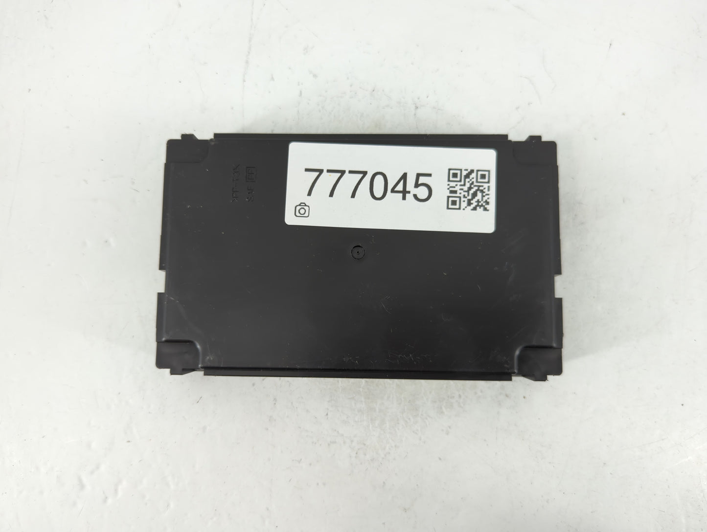 2014-2014 Infiniti Q50 Chassis Control Module Ccm Bcm Body Control - Oemusedautoparts1.com