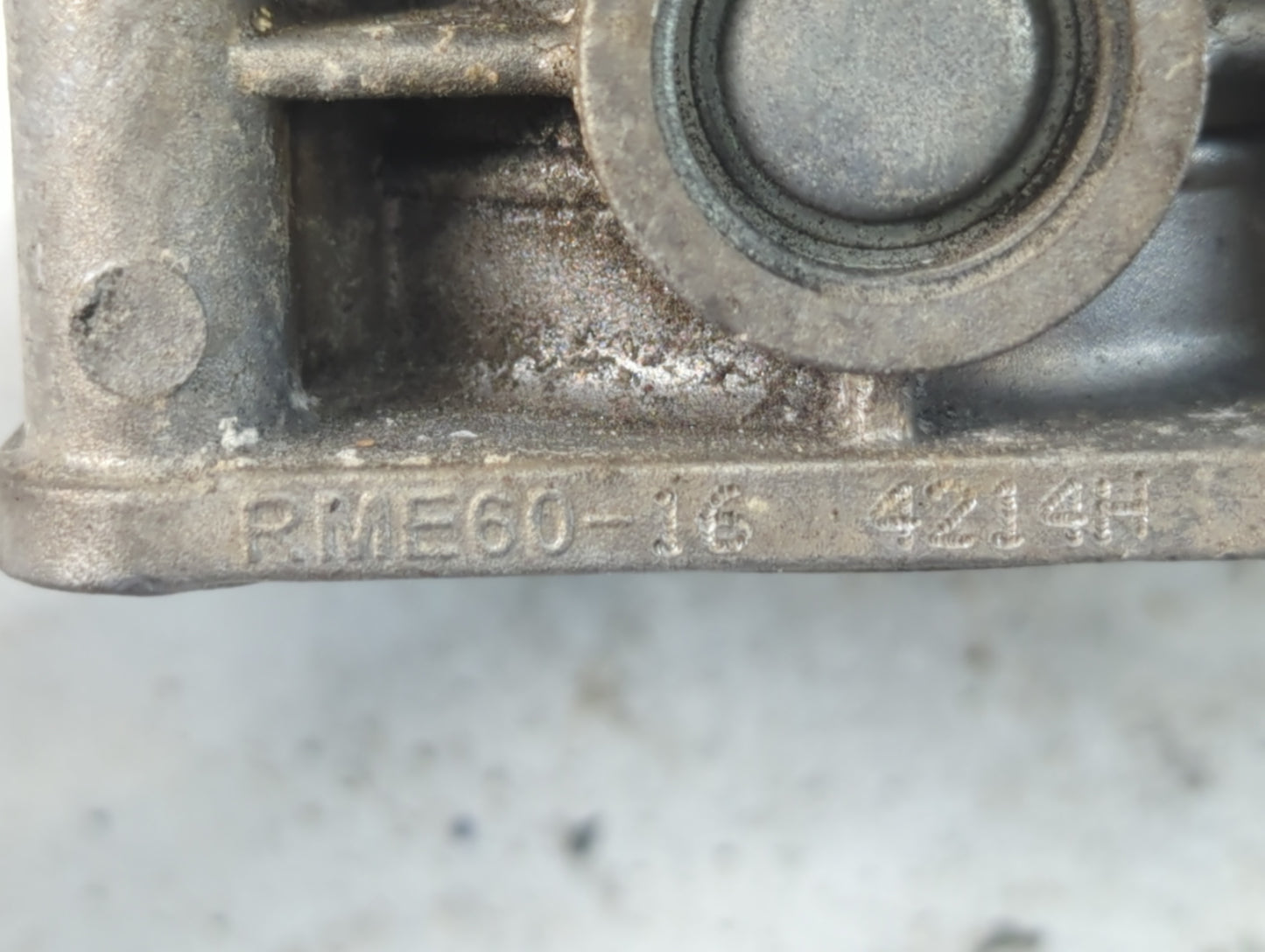 2014-2018 Infiniti Q50 Throttle Body P/N:4214H RME60-16 Fits OEM Used Auto Parts - Oemusedautoparts1.com