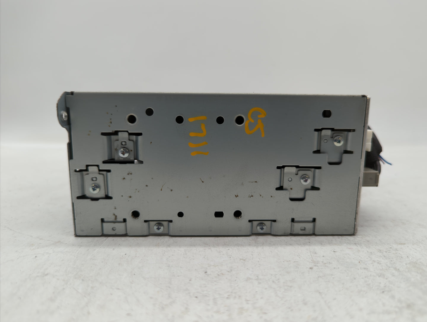 2014 Infiniti Q50 Radio AM FM Cd Player Receiver Replacement P/N:28330 4HB0B 28330 4HB0A Fits OEM Used Auto Parts - Oemuseda