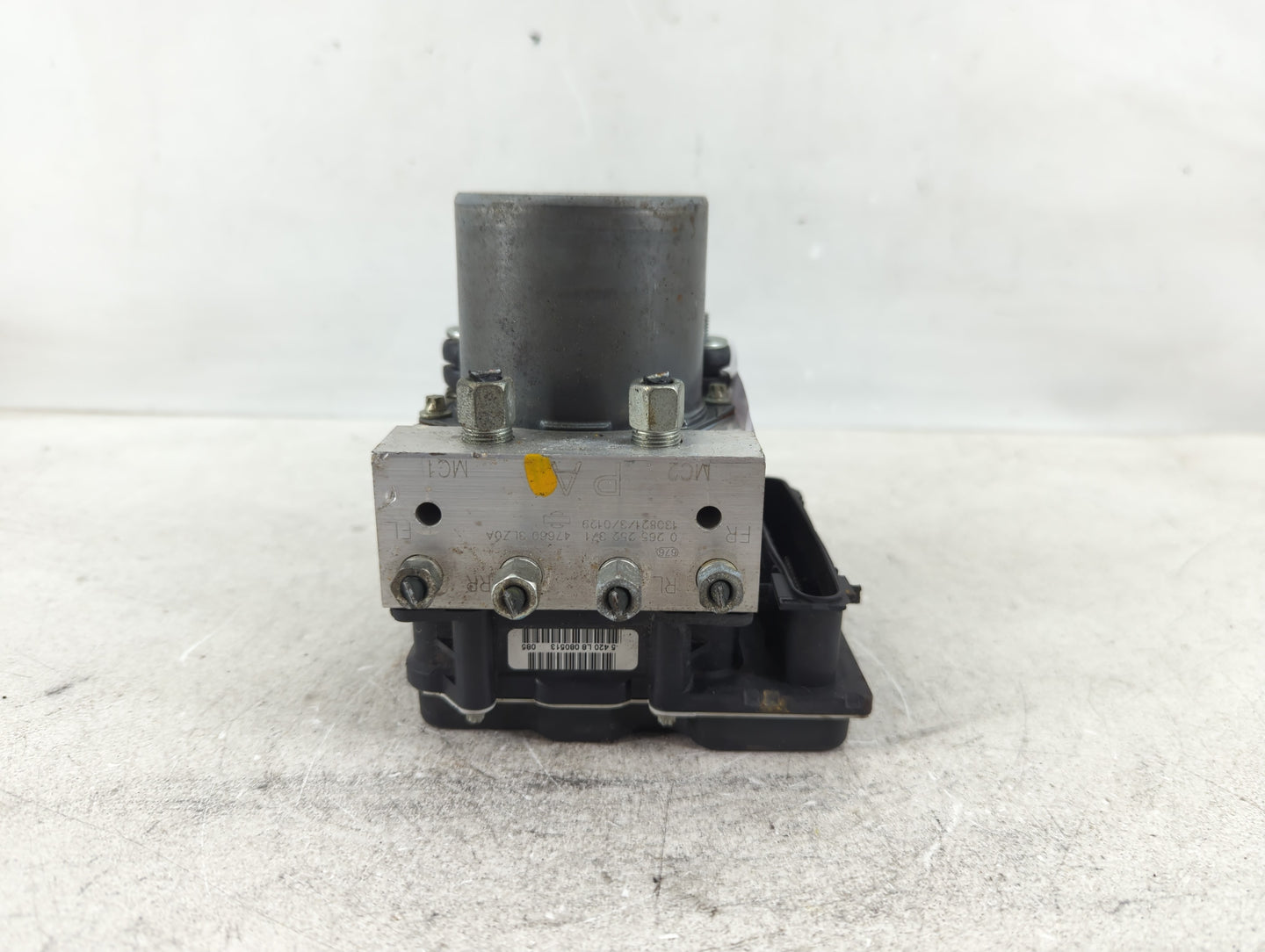 2014-2015 Infiniti Q60 ABS Pump Control Module Replacement P/N:47660 3LZ0A Fits Fits 2013 2014 2015 OEM Used Auto Parts - Oe