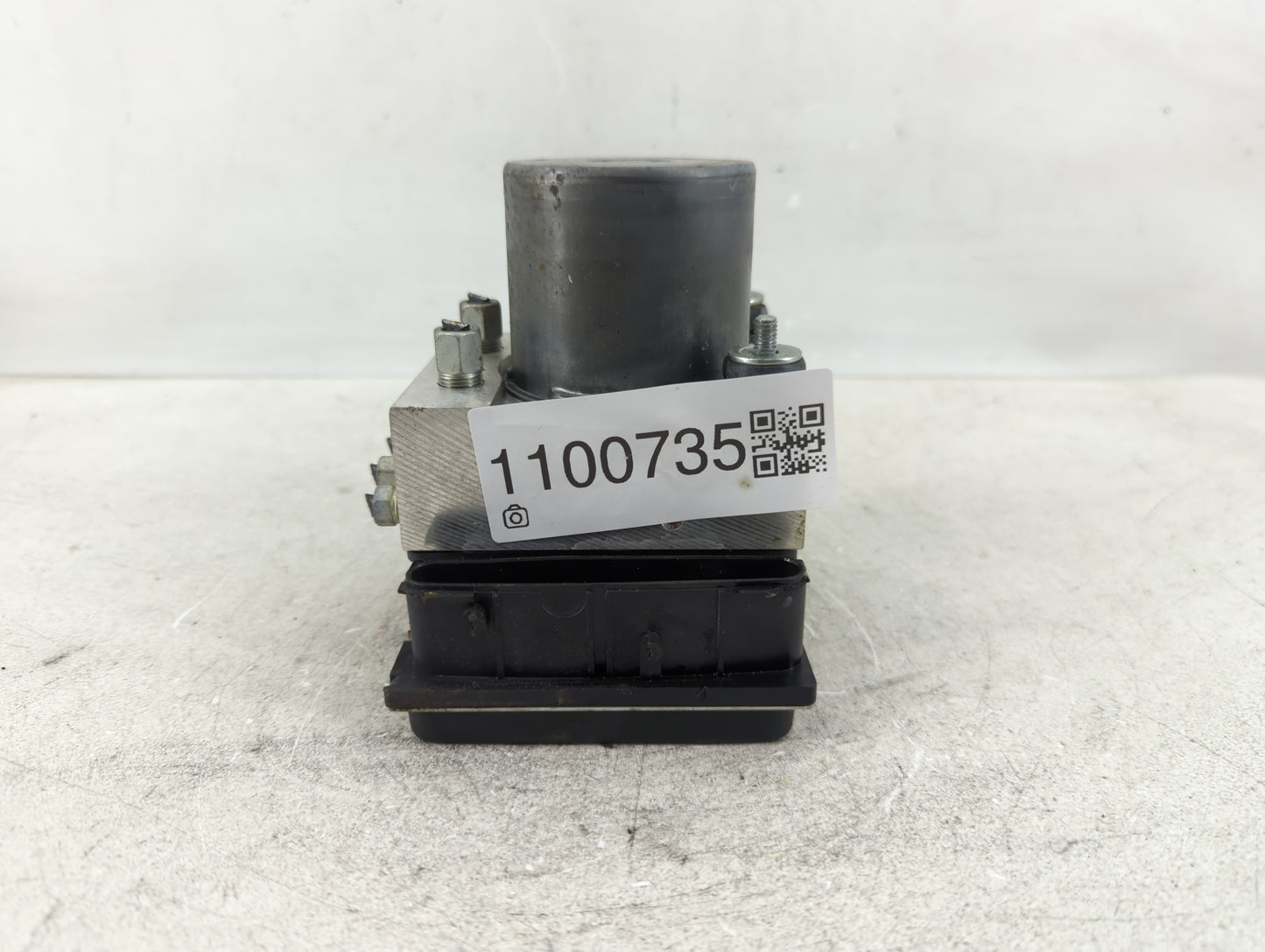 2014-2015 Infiniti Q60 ABS Pump Control Module Replacement P/N:47660 3LZ0A Fits Fits 2013 2014 2015 OEM Used Auto Parts - Oe