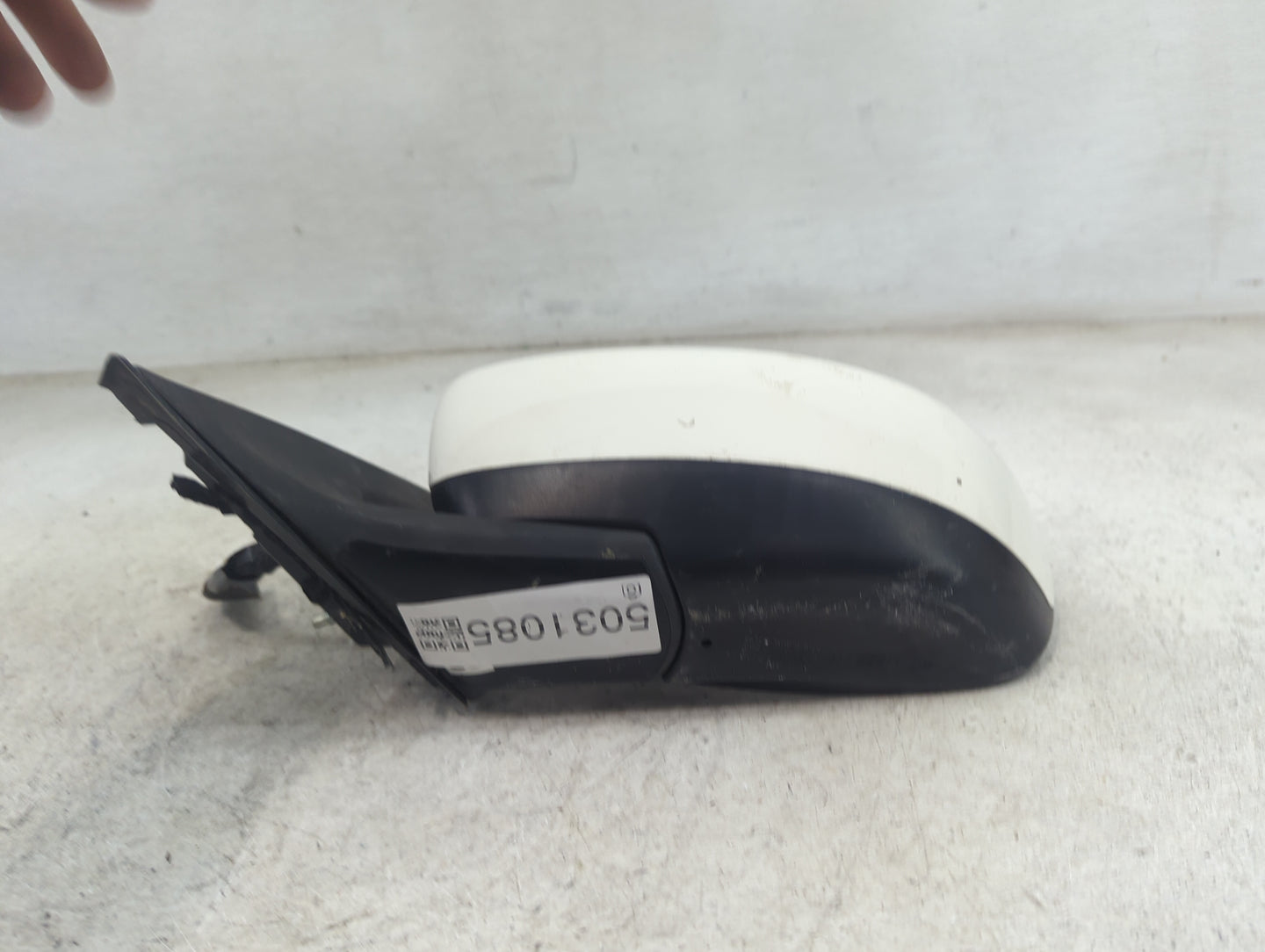 2014-2015 Infiniti Q60 Driver Side View Mirror - Left Door Mirror OEM Used - Oemusedautoparts1.com