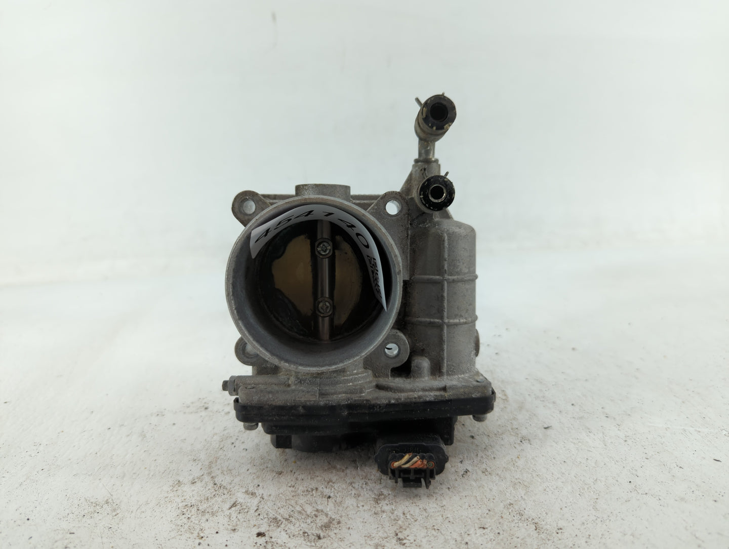 2014-2019 Infiniti Q70 Throttle Body P/N:RME60-21 RME60-16 Fits OEM Used Auto Parts - Oemusedautoparts1.com