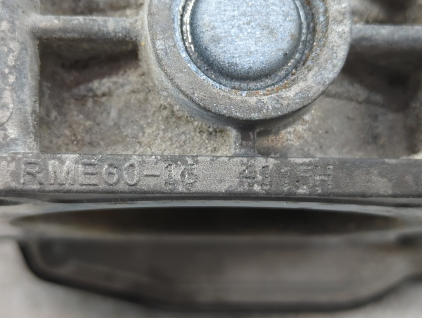 2014-2019 Infiniti Q70 Throttle Body P/N:526-02 RME60-16 Fits OEM Used Auto Parts - Oemusedautoparts1.com