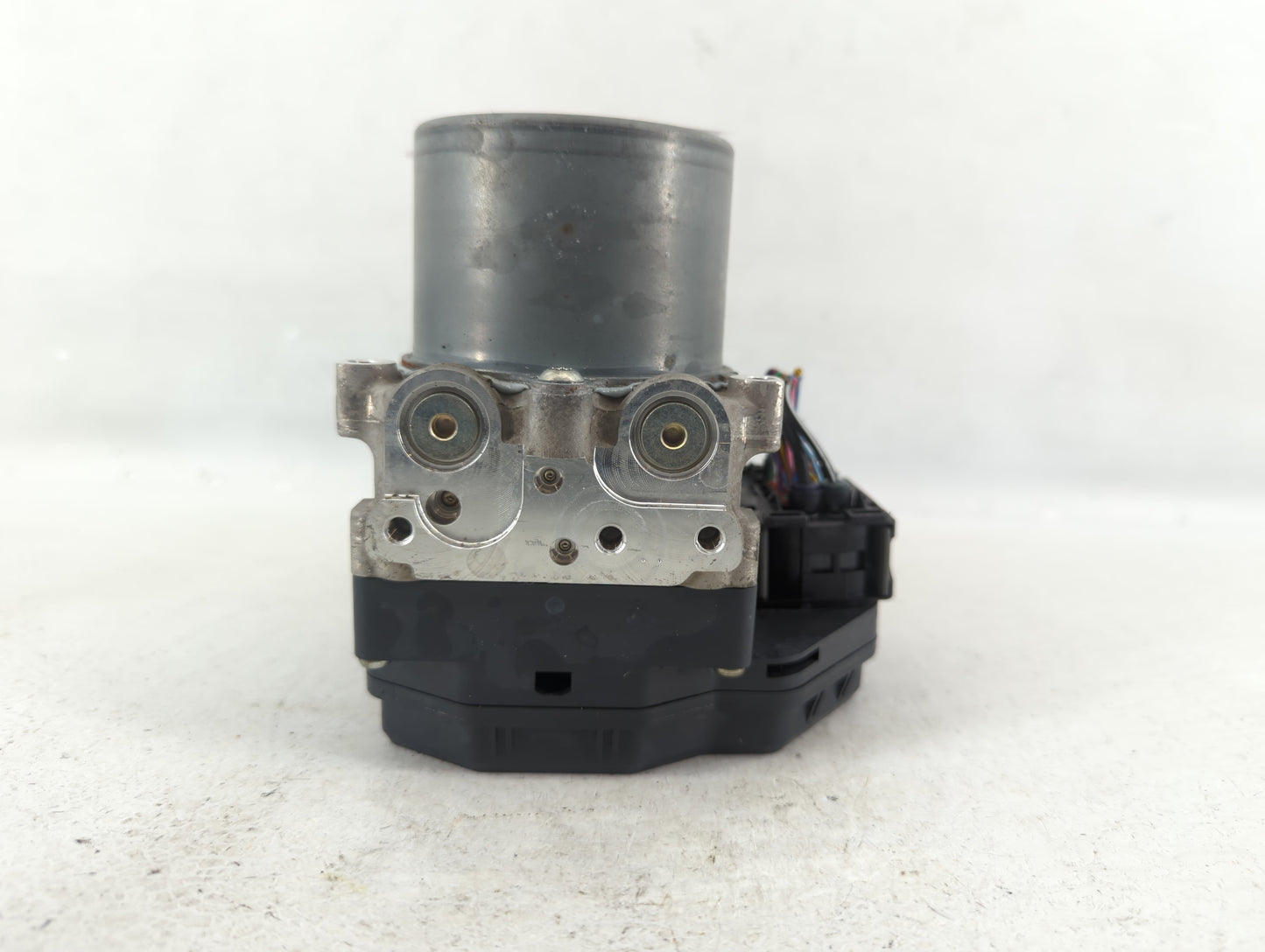 2014 Infiniti Q70 ABS Pump Control Module Replacement P/N:133000-7290 47660 1MA0C Fits OEM Used Auto Parts - Oemusedautopart