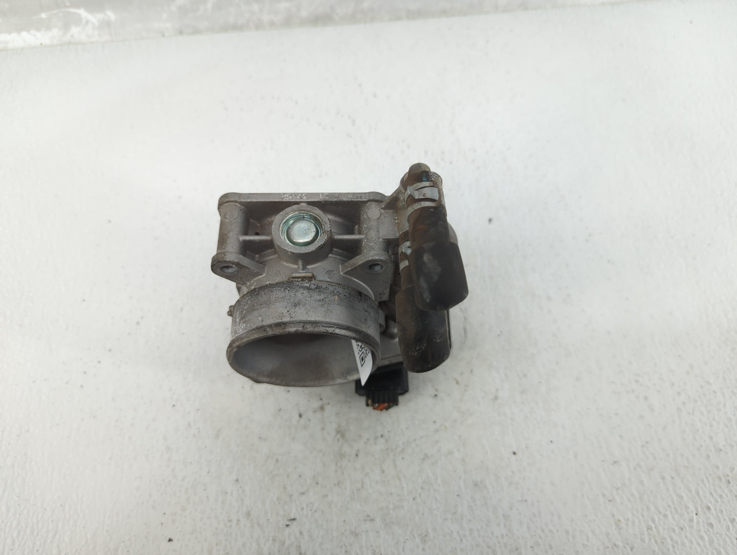 2014-2019 Infiniti Q70 Throttle Body P/N:RME60-21 3Y25H 3Y25H Fits OEM Used Auto Parts - Oemusedautoparts1.com