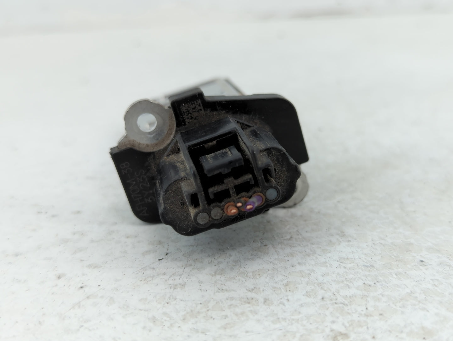 2014-2019 Infiniti Q70 Mass Air Flow Meter Maf - Oemusedautoparts1.com