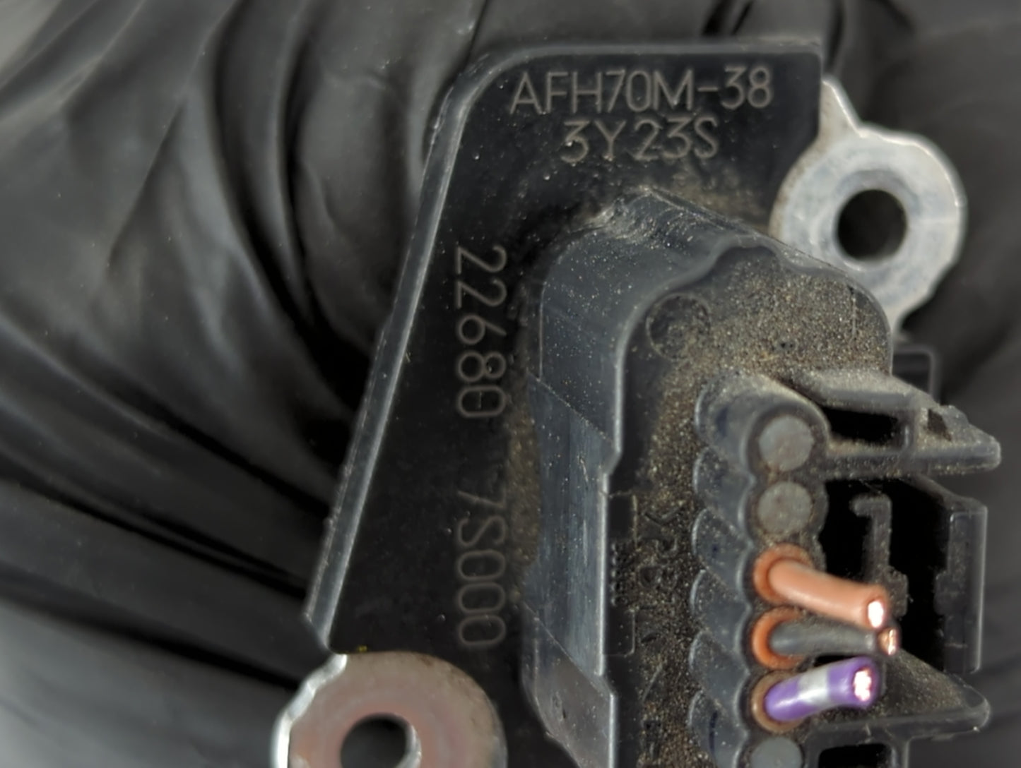 2014-2019 Infiniti Q70 Mass Air Flow Meter Maf - Oemusedautoparts1.com