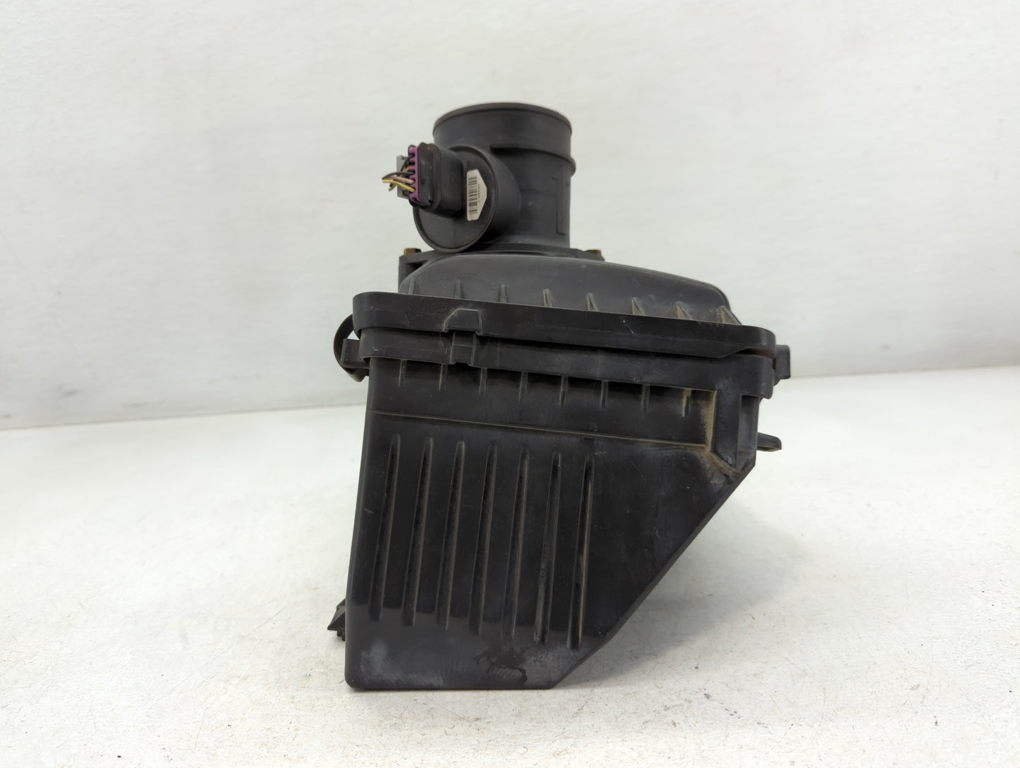 2014 INFINITI Q70 Air Intake Tube/resonator  Air box w/ MAF sensor - Oemusedautoparts1.com