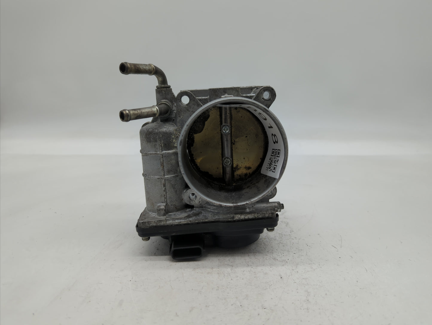2014 Infiniti Qx30 Throttle Body P/N:526-01 G 0205, RME70-11 Fits Fits 2007 2008 2009 2010 2011 2012 2013 OEM Used Auto Part