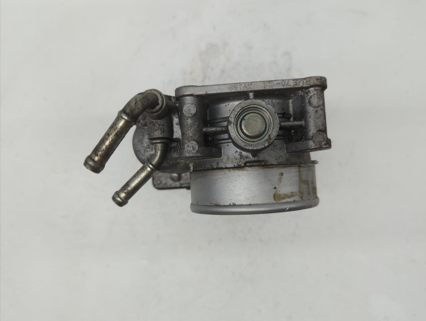 2014 Infiniti Qx30 Throttle Body P/N:526-01 G 0205, RME70-11 Fits Fits 2007 2008 2009 2010 2011 2012 2013 OEM Used Auto Part