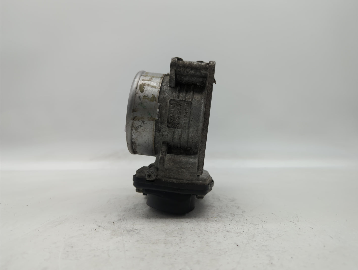 2014 Infiniti Qx30 Throttle Body P/N:526-01 G 0205, RME70-11 Fits Fits 2007 2008 2009 2010 2011 2012 2013 OEM Used Auto Part