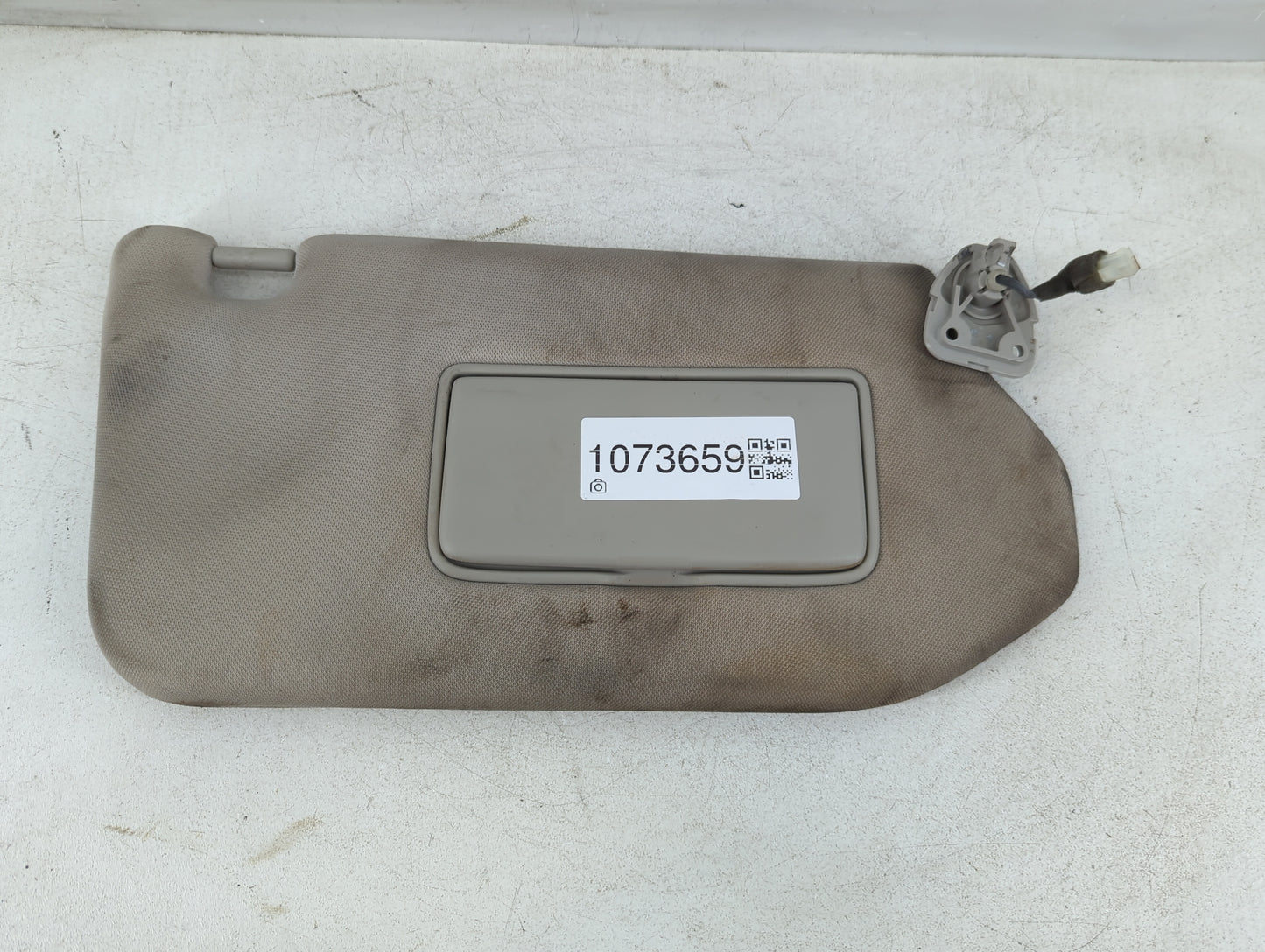 2014-2019 Infiniti Qx60 Sun Visor Shade Replacement Driver Left Mirror Fits Fits 2013 2014 2015 2016 2017 2018 2019 OEM Used