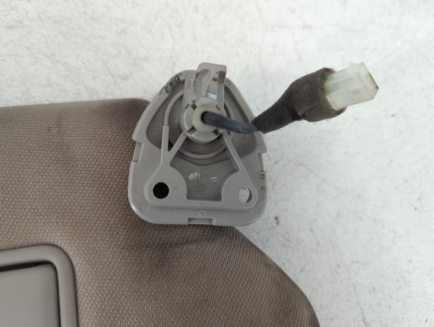 2014-2019 Infiniti Qx60 Sun Visor Shade Replacement Driver Left Mirror Fits Fits 2013 2014 2015 2016 2017 2018 2019 OEM Used
