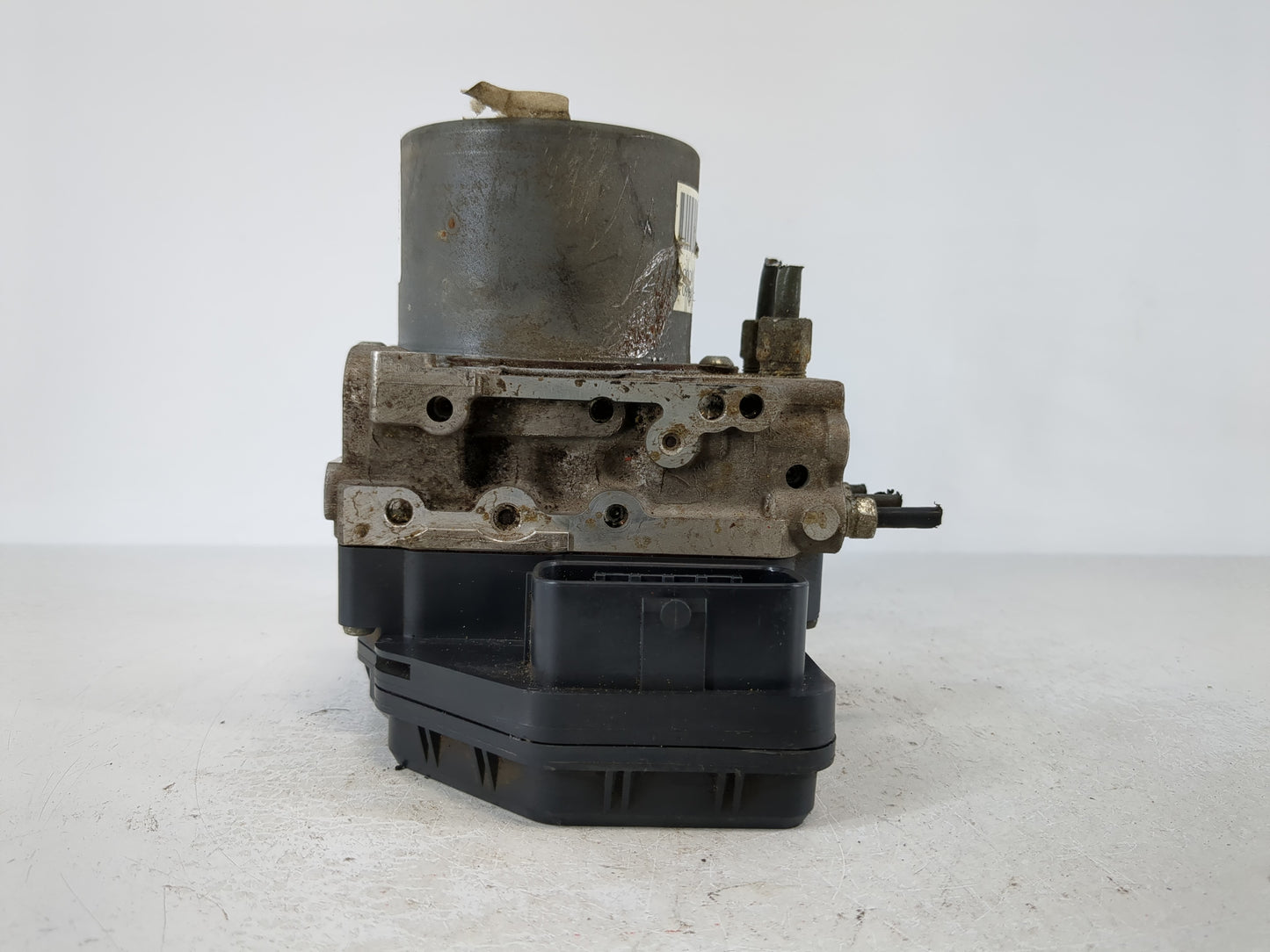 2014-2015 Infiniti Qx60 ABS Pump Control Module Replacement P/N:47660 3JU0D 133000-046C Fits Fits 2014 2015 OEM Used Auto Pa