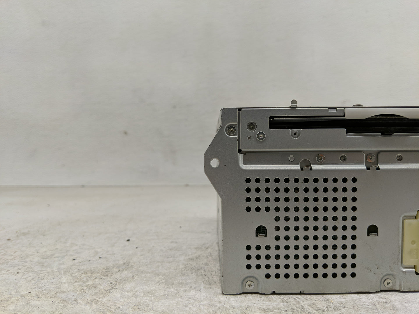 2014-2016 Infiniti Qx60 Radio AM FM Cd Player Receiver Replacement P/N:9452047921 Fits Fits 2013 2014 2015 2016 OEM Used Aut