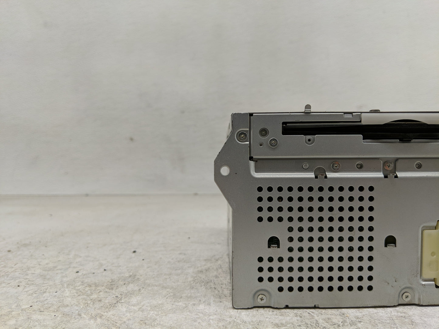 2014-2016 Infiniti Qx60 Radio AM FM Cd Player Receiver Replacement P/N:9452047921 Fits Fits 2013 2014 2015 2016 OEM Used Aut