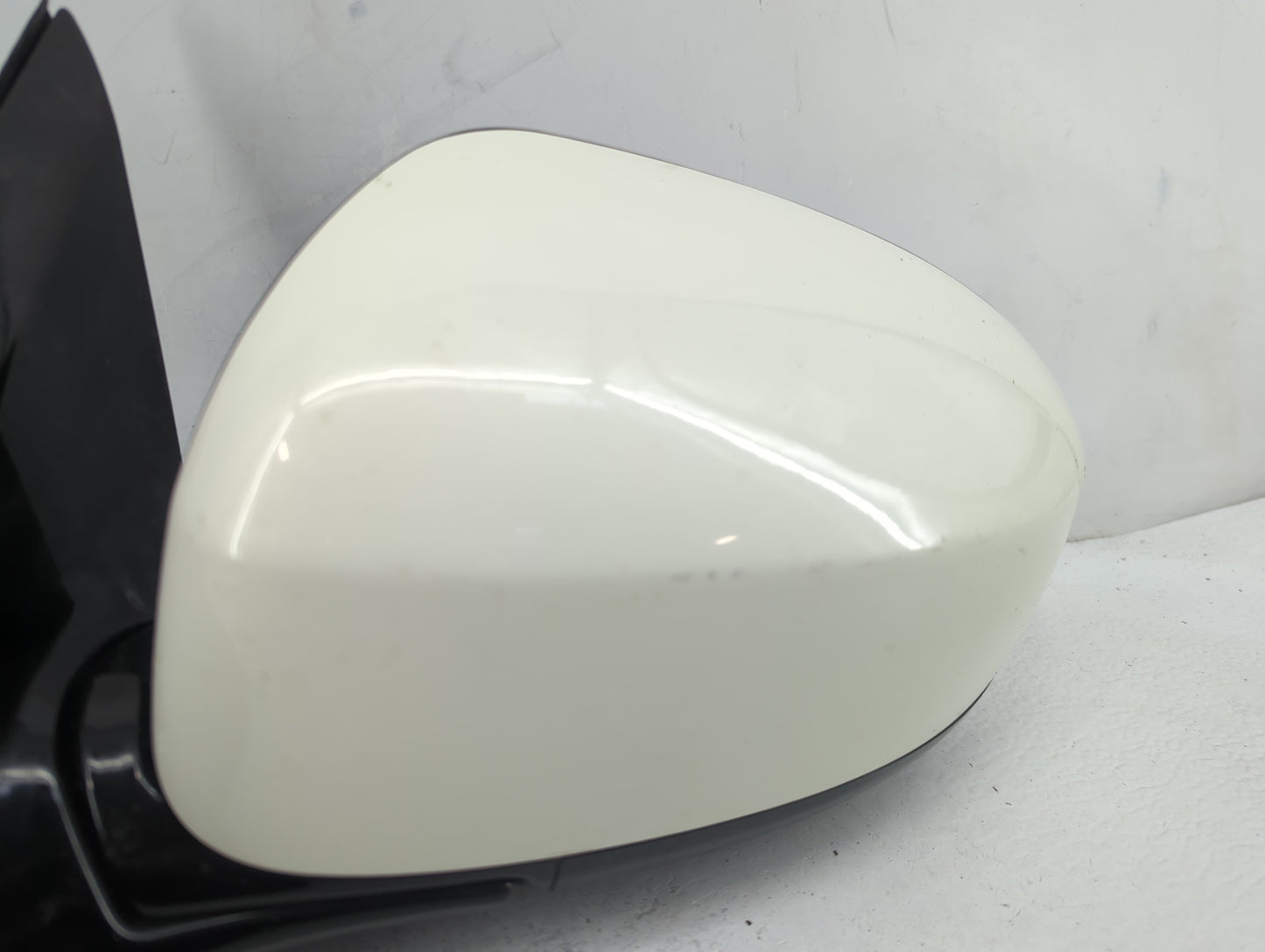 2014-2015 Infiniti Qx60 Driver Side View Mirror - Left Door Mirror OEM Used - Oemusedautoparts1.com