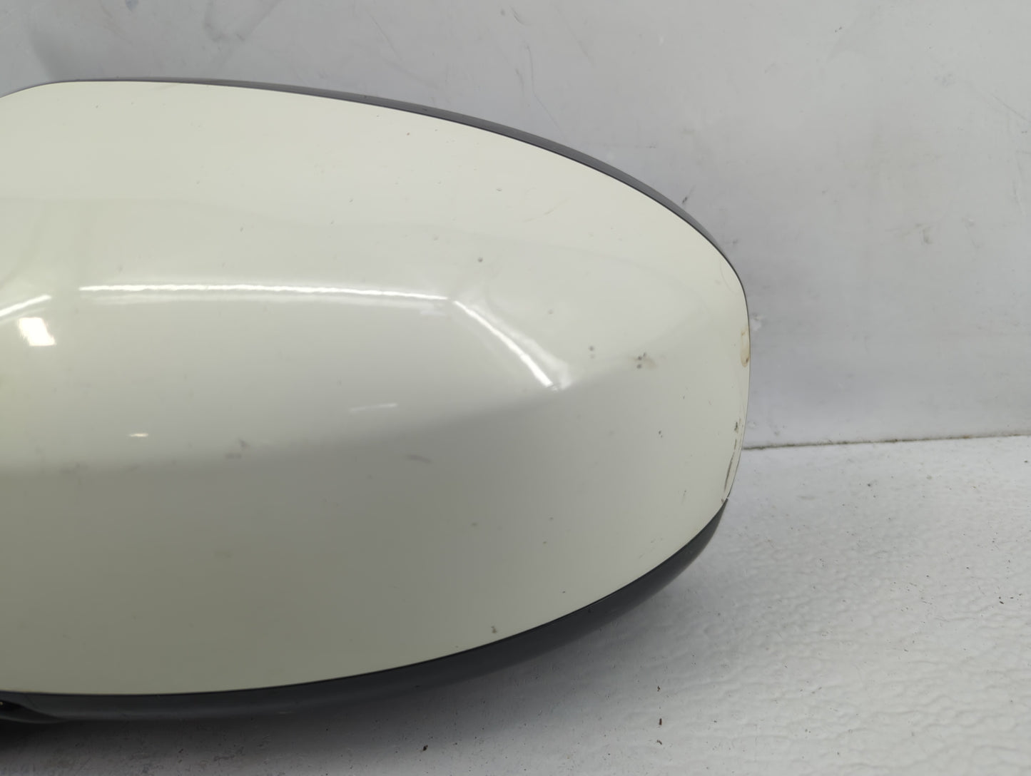 2014-2015 Infiniti Qx60 Driver Side View Mirror - Left Door Mirror OEM Used - Oemusedautoparts1.com
