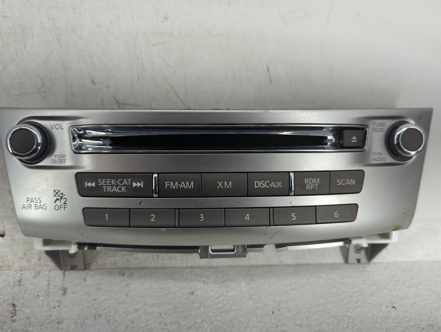 2014-2016 Infiniti Qx60 Radio Control Panel Silver - Oemusedautoparts1.com