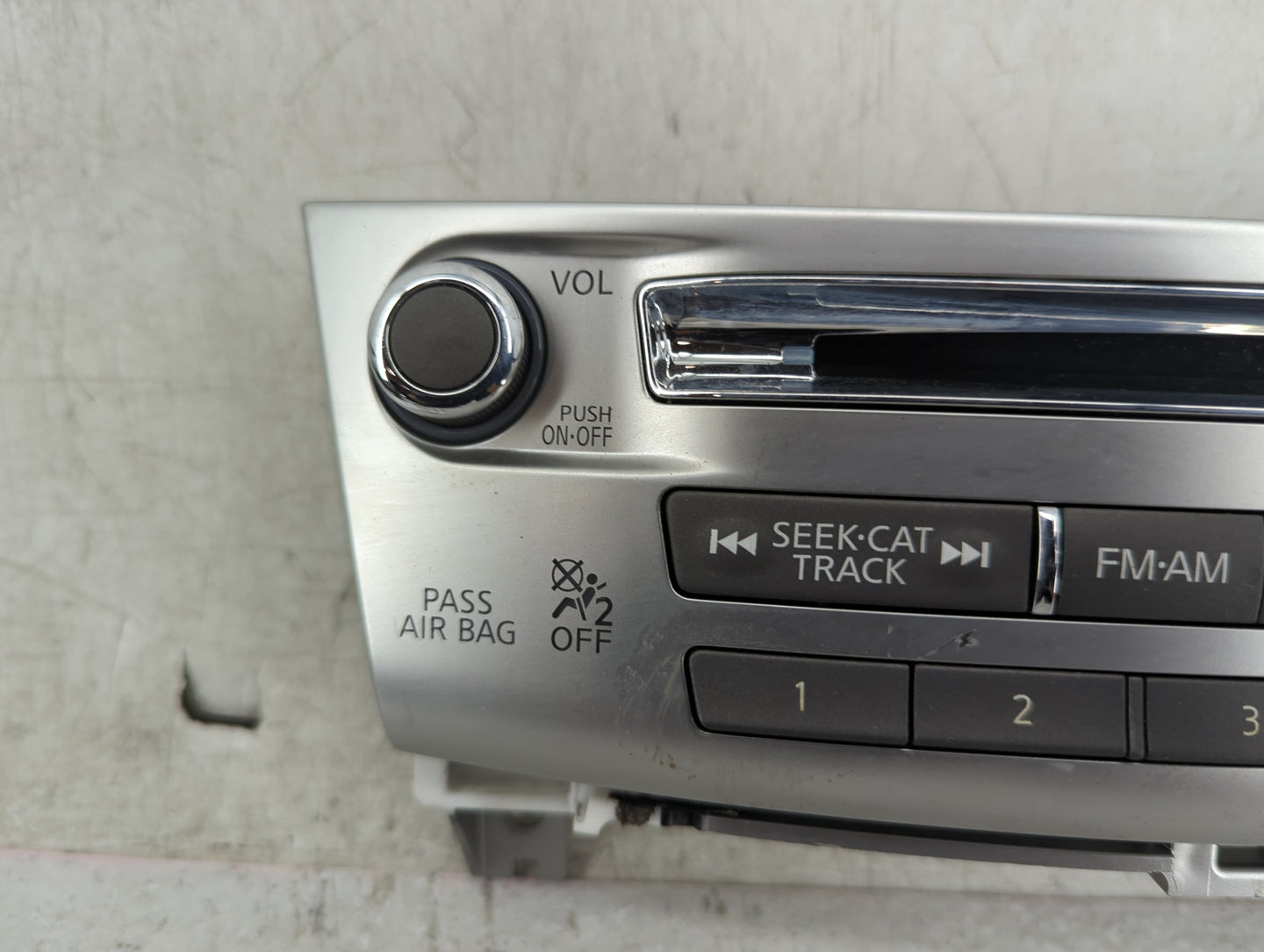 2014-2016 Infiniti Qx60 Radio Control Panel Silver - Oemusedautoparts1.com