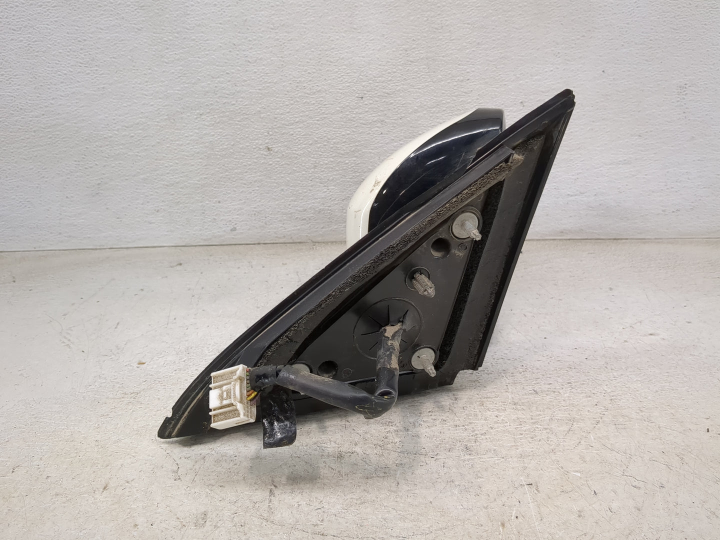 2014-2015 Infiniti Qx60 Passenger Side View Mirror - Right Door Mirror OEM Used - Oemusedautoparts1.com