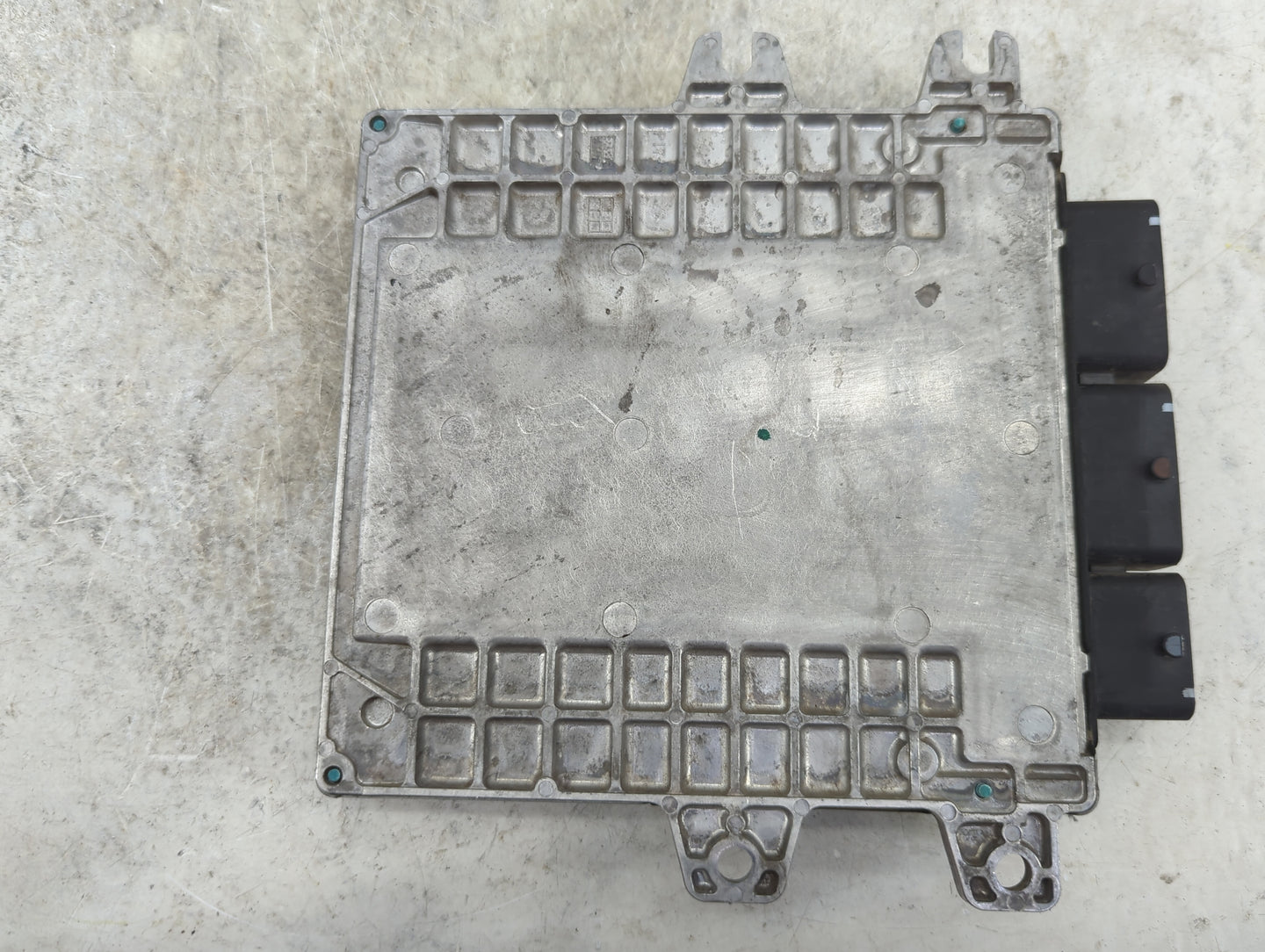 2014 Infiniti Qx60 PCM Engine Control Computer ECU ECM PCU OEM P/N:NEC010-029 MEC010-029 Fits OEM Used Auto Parts - Oemuseda
