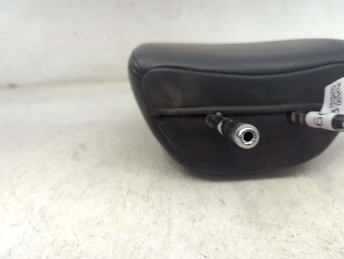 2014-2015 Infiniti Qx60 Headrest Head Rest Front Driver Seat Black - Oemusedautoparts1.com
