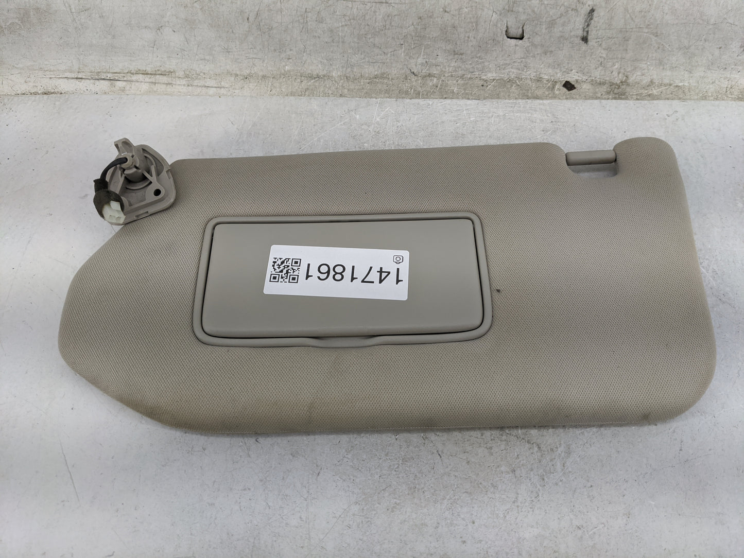 2014-2019 Infiniti Qx60 Sun Visor Shade Replacement Driver Left Mirror Fits Fits 2013 2014 2015 2016 2017 2018 2019 OEM Used