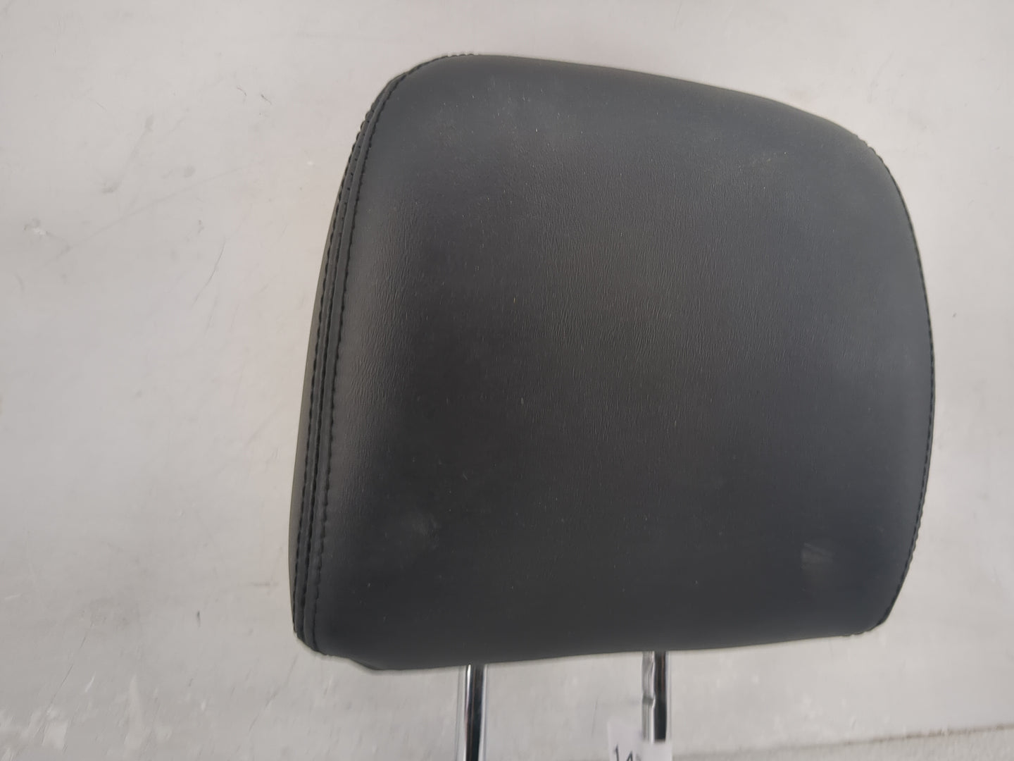 2014-2015 Infiniti Qx60 Headrest Head Rest Front Driver Passenger Seat Fits Fits 2014 2015 OEM Used Auto Parts - Oemusedauto