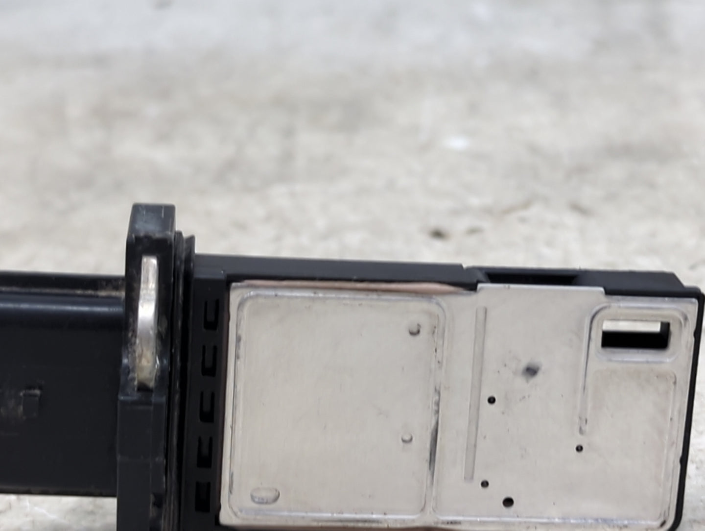 2014-2014 Infiniti Qx60 Mass Air Flow Meter Maf 1486431 - Oemusedautoparts1.com