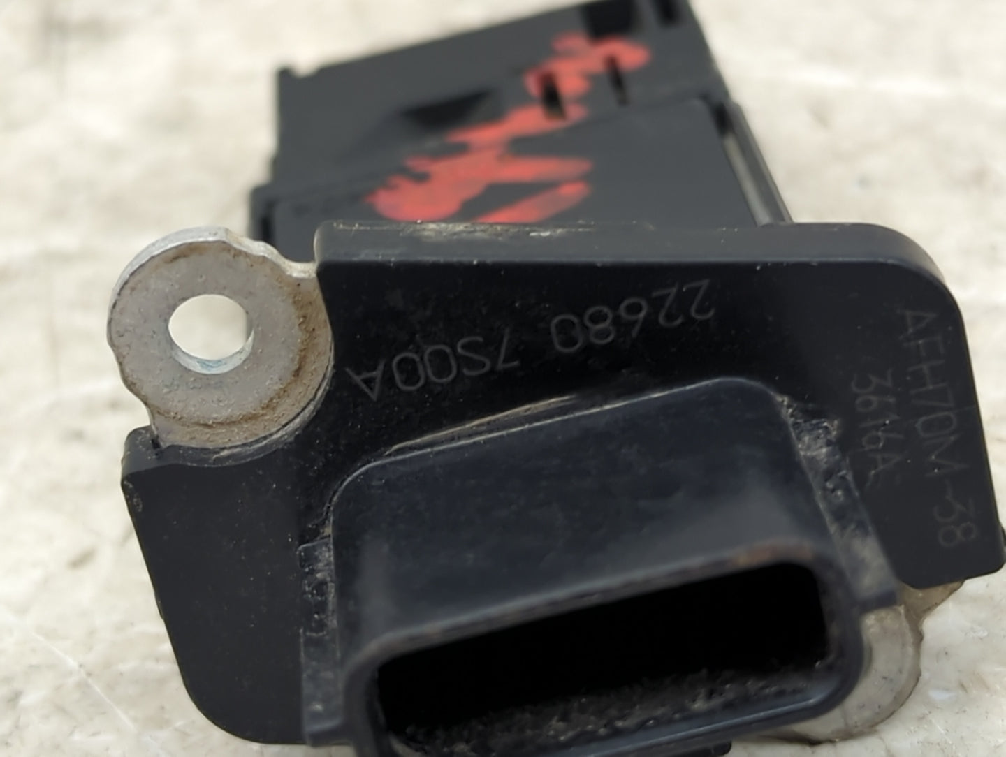 2014-2014 Infiniti Qx60 Mass Air Flow Meter Maf 1486431 - Oemusedautoparts1.com