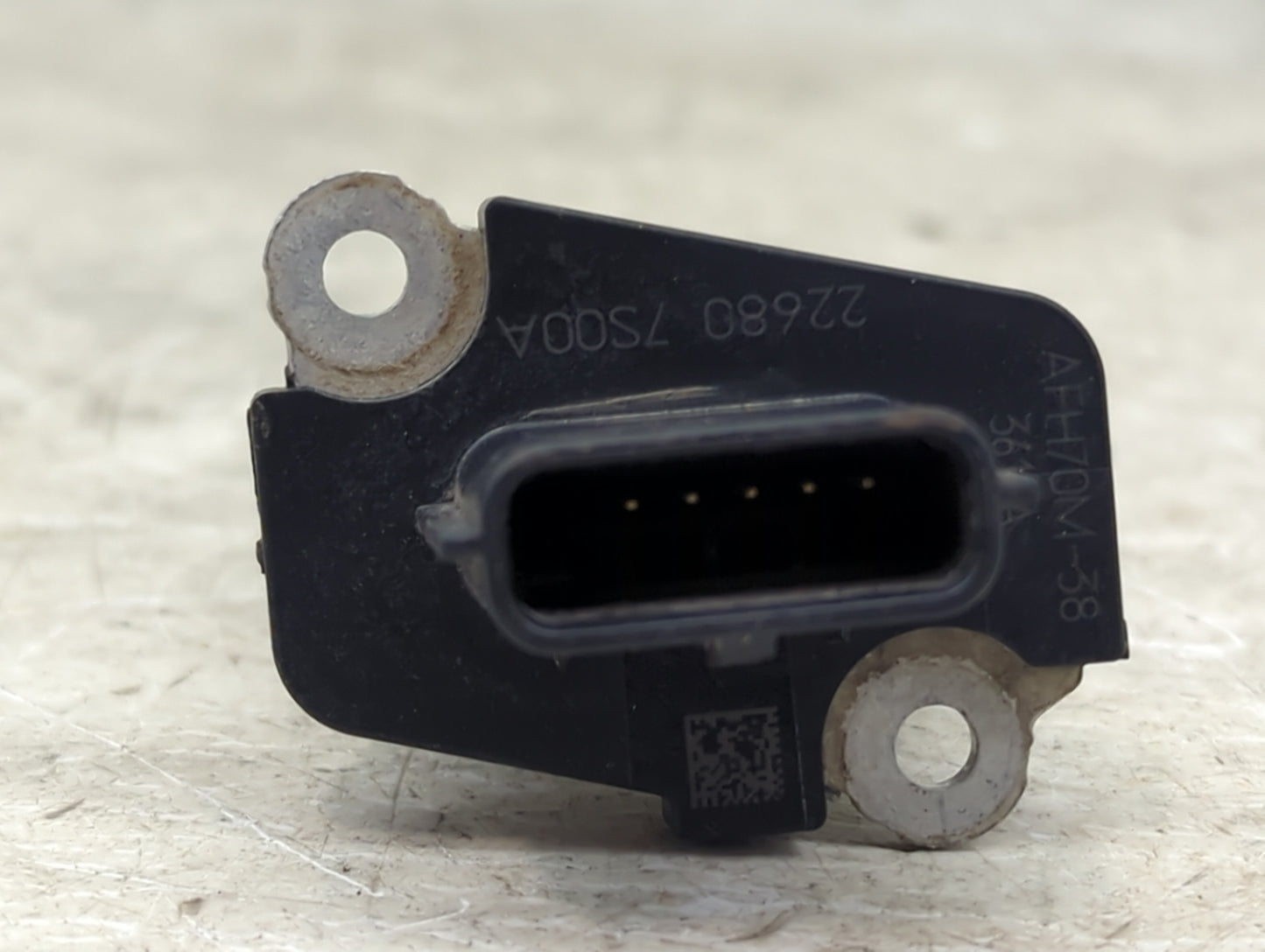 2014-2014 Infiniti Qx60 Mass Air Flow Meter Maf 1486431 - Oemusedautoparts1.com