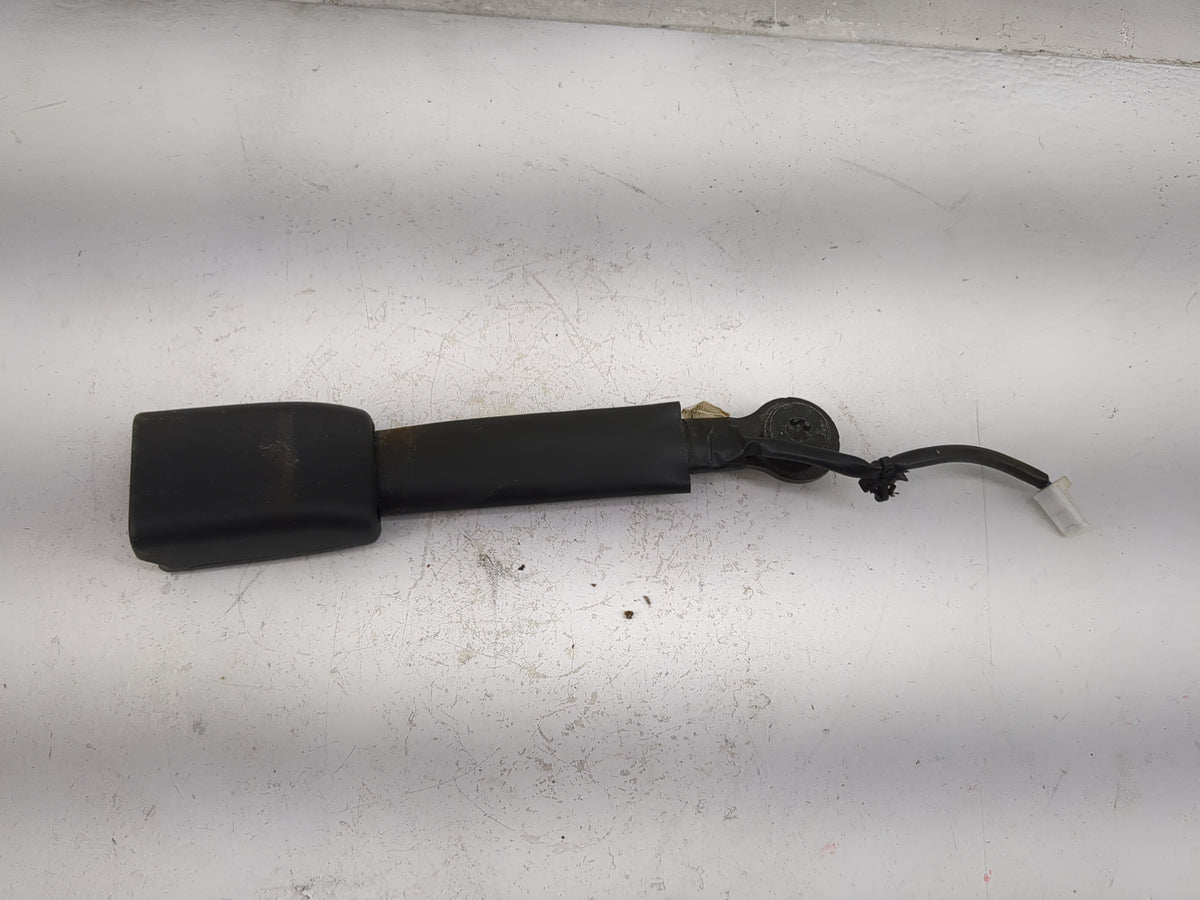 2014-2020 Infiniti Qx60 Driver Seatbelt Buckle Black - Oemusedautoparts1.com