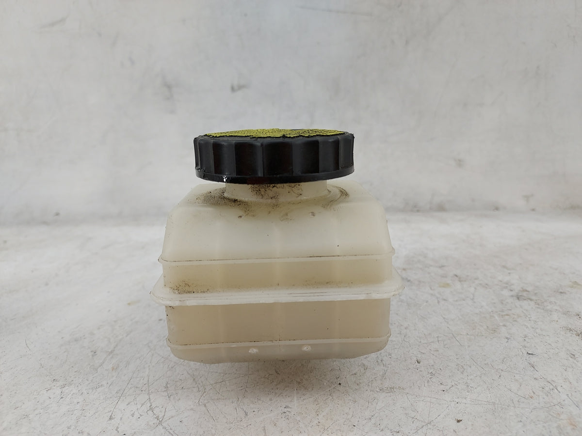 2014-2020 Infiniti Qx60 Brake Master Cylinder 1498996 - Oemusedautoparts1.com