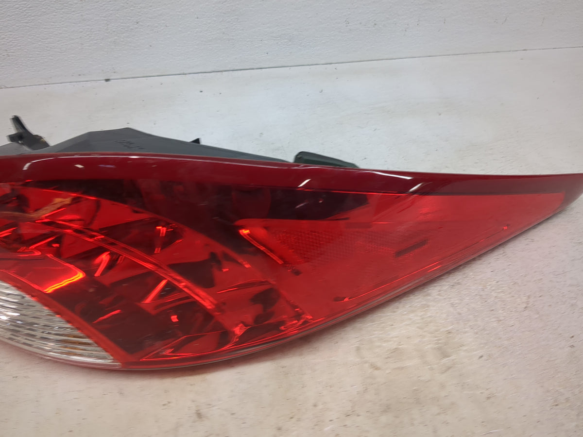 2014-2015 Infiniti Qx60 Tail Light Assembly Driver Left OEM Fits Fits 2013 2014 2015 OEM Used Auto Parts - Oemusedautoparts1