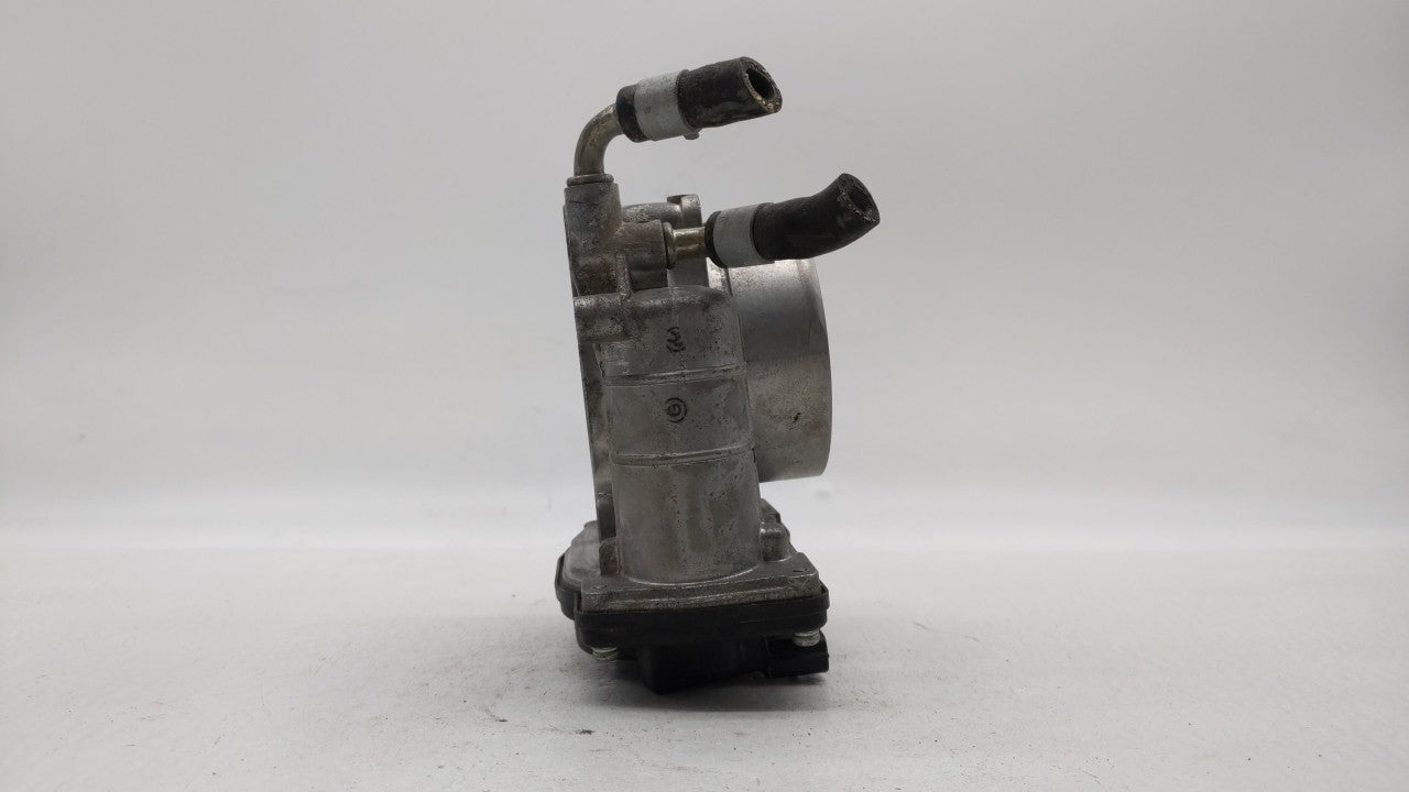 2014 Infiniti Qx60 Throttle Body P/N:526-01 G 0205, RME70-11 Fits Fits 2007 2008 2009 2010 2011 2012 2013 OEM Used Auto Part