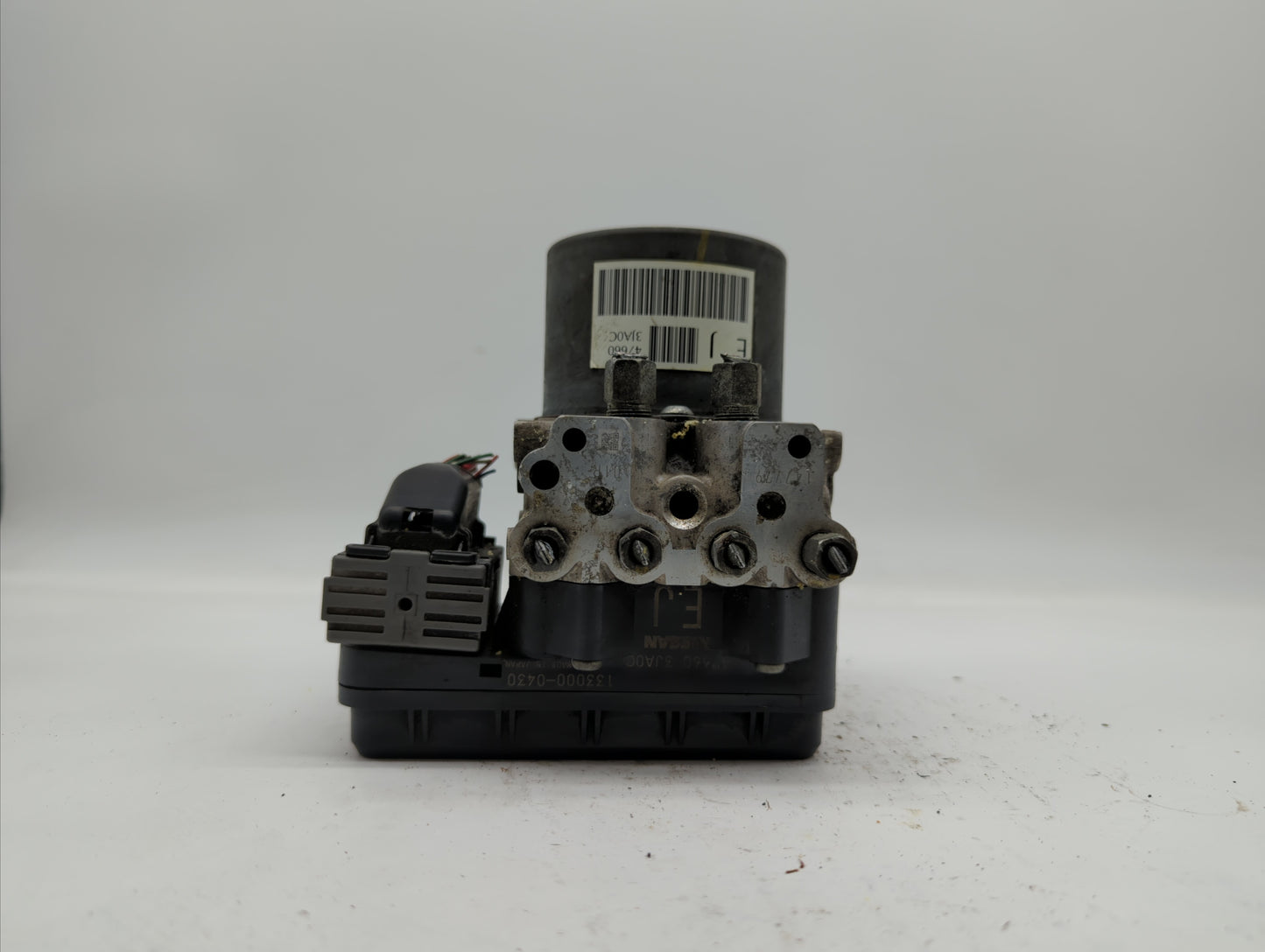 2014 Infiniti Qx60 ABS Pump Control Module Replacement P/N:47660 3JU0C 47660 3JAOC Fits OEM Used Auto Parts - Oemusedautopar
