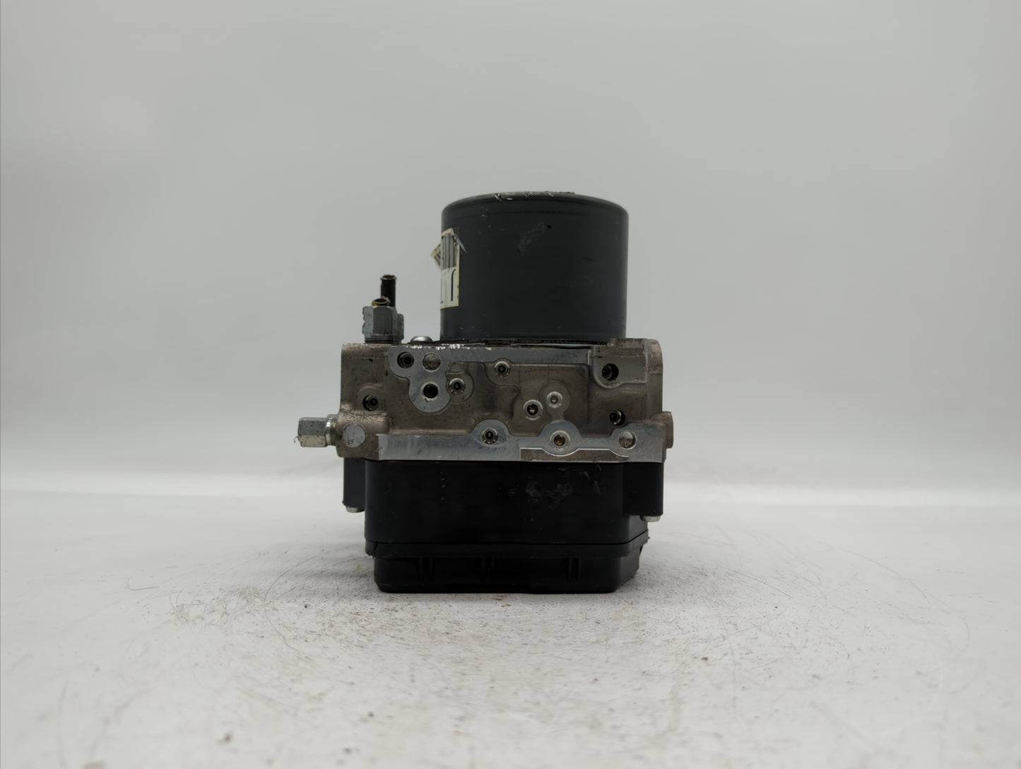 2014-2015 Infiniti Qx60 ABS Pump Control Module Replacement P/N:47660 3JA0B Fits Fits 2013 2014 2015 OEM Used Auto Parts - O