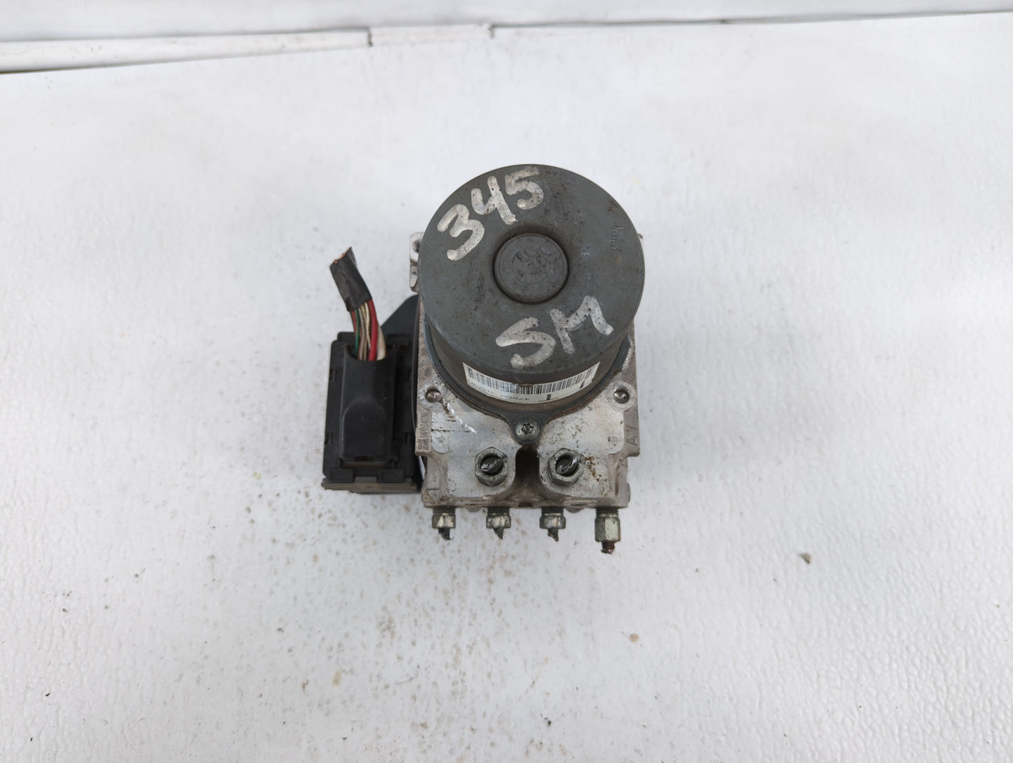 2014-2015 Infiniti Qx60 ABS Pump Control Module Replacement P/N:47660 3JA0B Fits Fits 2013 2014 2015 OEM Used Auto Parts - O