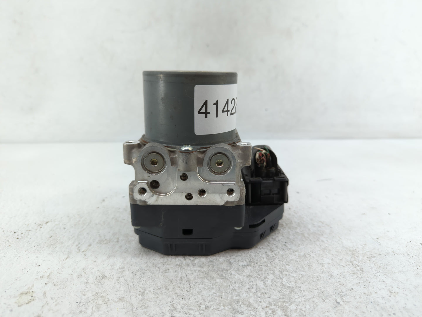 2014-2015 Infiniti Qx60 ABS Pump Control Module Replacement P/N:47660 3JA0B Fits Fits 2013 2014 2015 OEM Used Auto Parts - O