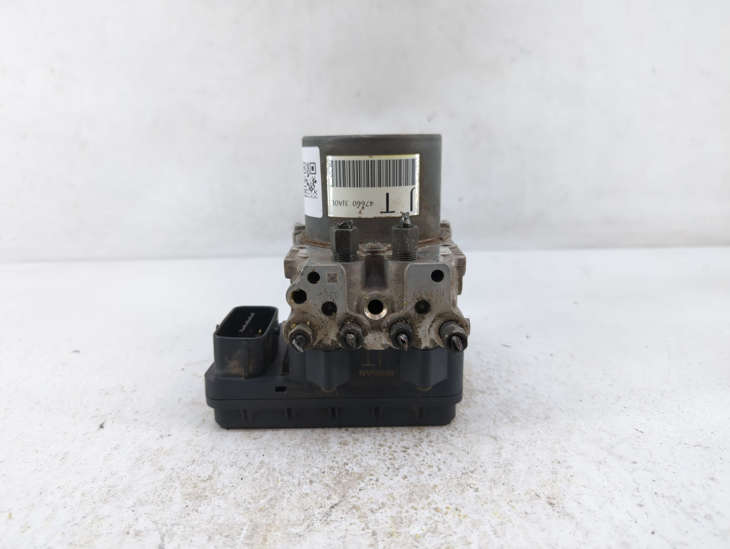 2014-2015 Infiniti Qx60 ABS Pump Control Module Replacement P/N:47660 3JA0B Fits Fits 2013 2014 2015 OEM Used Auto Parts - O