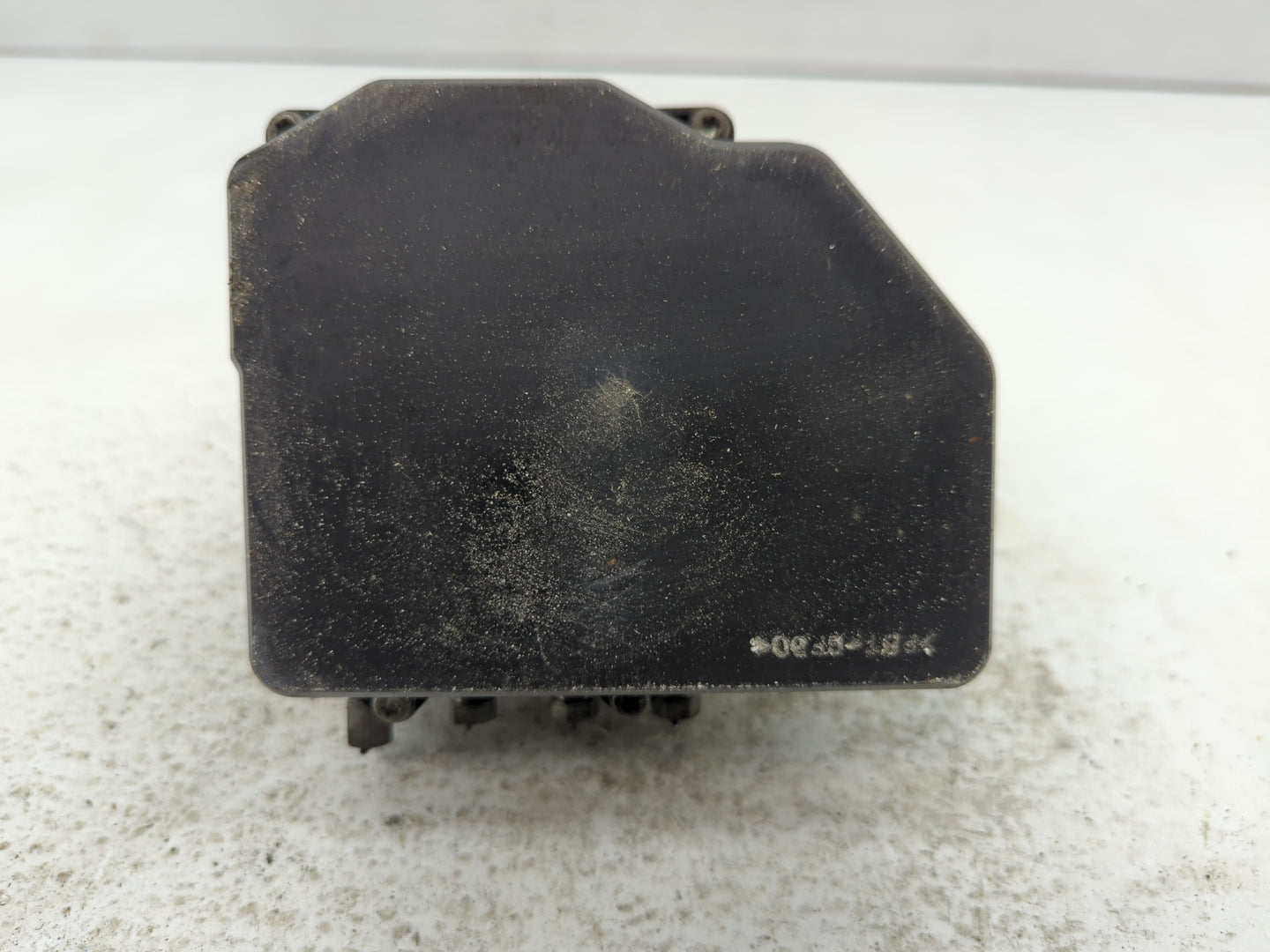 2014-2015 Infiniti Qx60 ABS Pump Control Module Replacement P/N:47660 3JA0B Fits Fits 2013 2014 2015 OEM Used Auto Parts - O